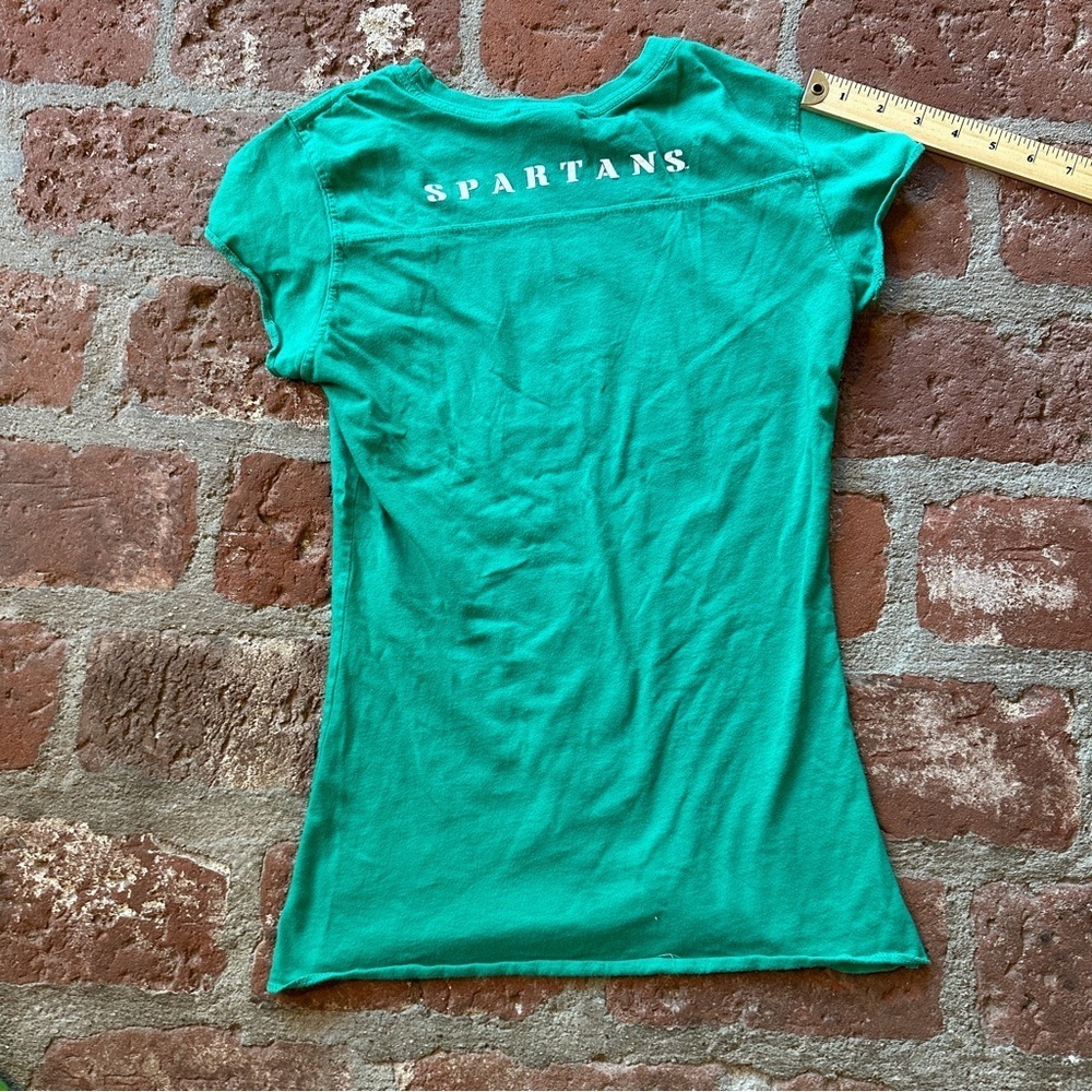 Michigan Stage Spartans Green and White Fitted Women's Medium Tshirt Collegiate - Picture 9 of 11